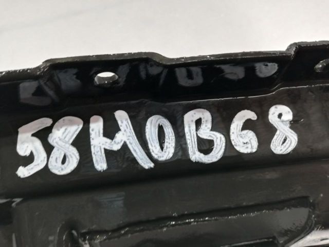 bontott FIAT PANDA Első Lökhárító Alsó Középső Díszrács