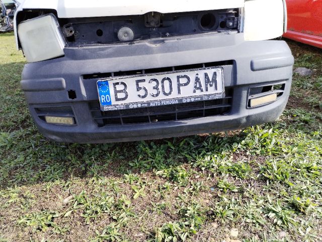 bontott FIAT PANDA Első Lökhárító (Részeivel)