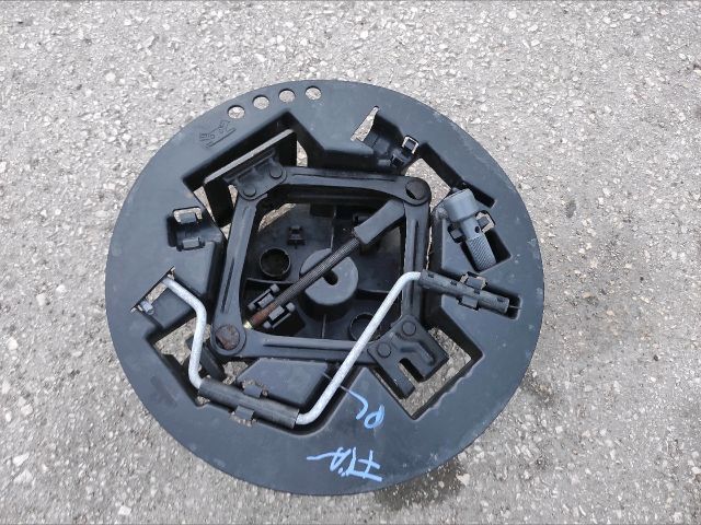 bontott FIAT PANDA Emelő