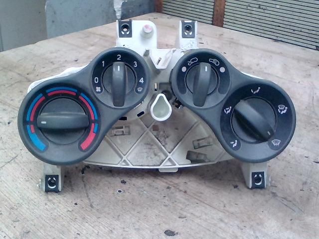 bontott FIAT PANDA Fűtéskapcsoló