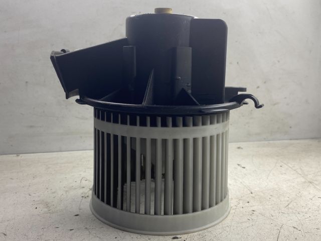 bontott FIAT PANDA Fűtőmotor (Klímás)