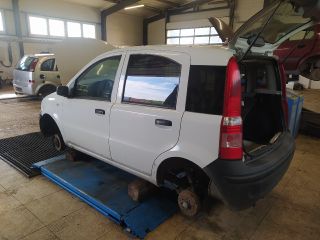 bontott FIAT PANDA Hátsó Ablakmosó Fúvóka