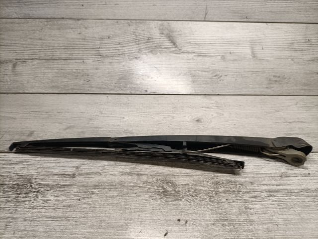 bontott FIAT PANDA Hátsó Ablaktörlő Kar
