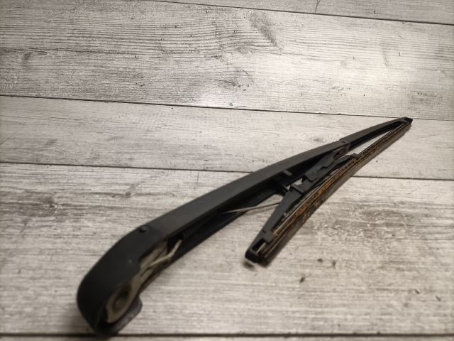 bontott FIAT PANDA Hátsó Ablaktörlő Kar