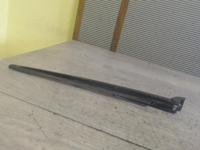 bontott FIAT PANDA Hátsó Ablaktörlő Kar