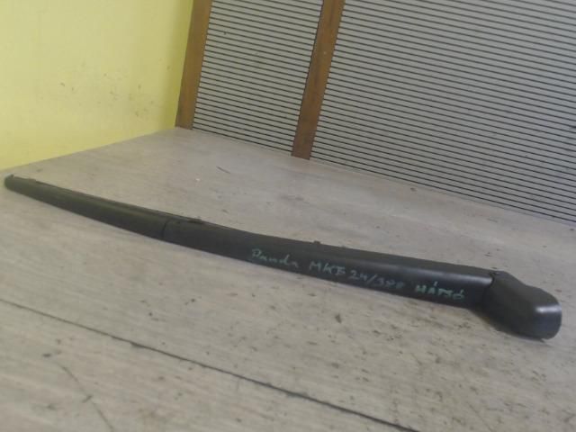 bontott FIAT PANDA Hátsó Ablaktörlő Kar