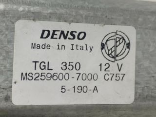 bontott FIAT PANDA Hátsó Ablaktörlő Motor