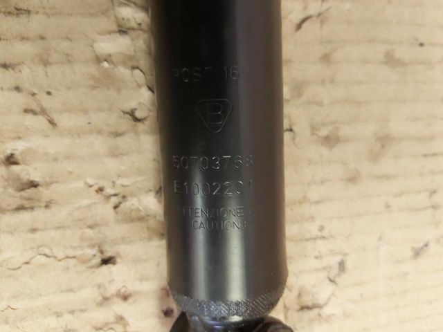 bontott FIAT PANDA Hátsó Lengéscsillapító (Pozíciófüggetlen)