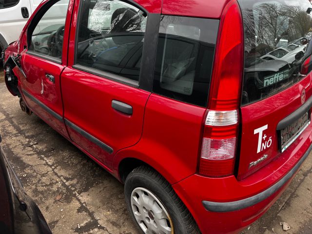 bontott FIAT PANDA Hátsó Lökhárító (Részeivel)