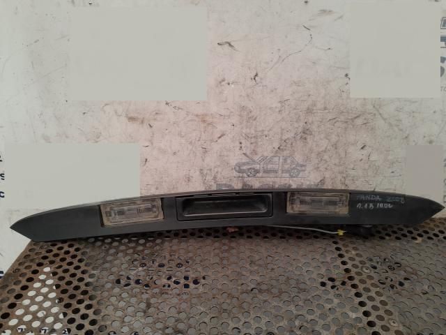 bontott FIAT PANDA Hátsó Rendszámtábla Világítás