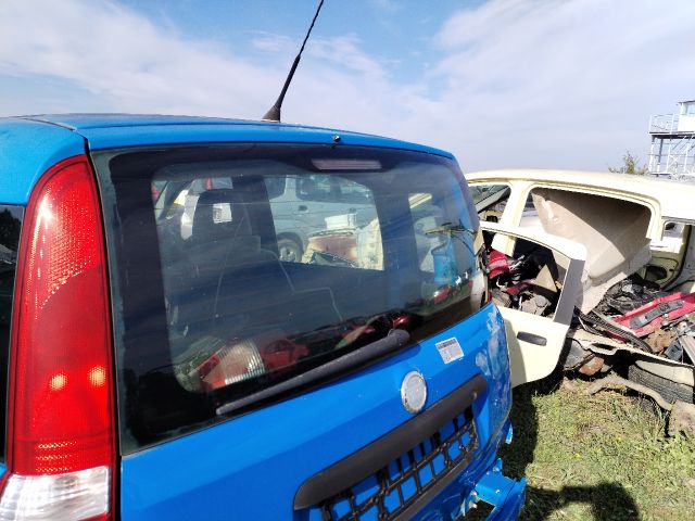 bontott FIAT PANDA Hátsó Szélvédő