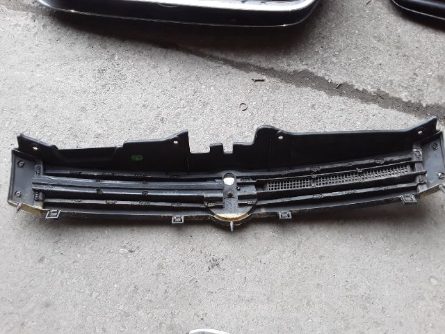 bontott FIAT PANDA Hűtőrács