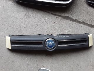 bontott FIAT PANDA Hűtőrács