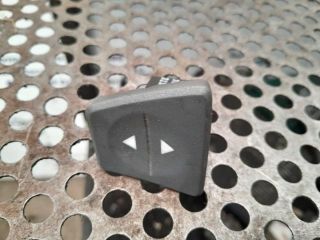 bontott FIAT PANDA Jobb első Ablakemelő Kapcsoló