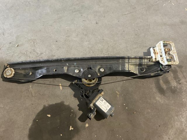 bontott FIAT PANDA Jobb első Ablakemelő Motor