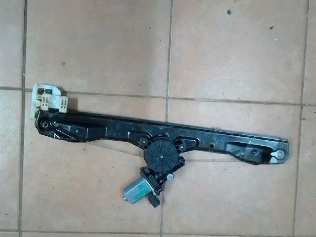 bontott FIAT PANDA Jobb első Ablakemelő Szerkezet (Elektromos)