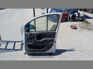 bontott FIAT PANDA Jobb első Ajtó (Részeivel)