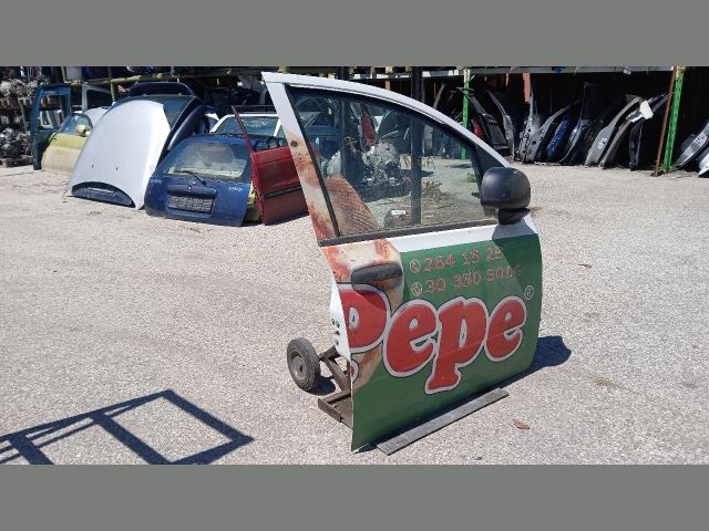 bontott FIAT PANDA Jobb első Ajtó (Részeivel)