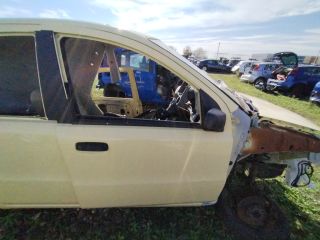 bontott FIAT PANDA Jobb első Ajtó (Üres lemez)