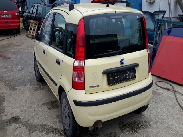 bontott FIAT PANDA Jobb első Ajtó (Üres lemez)