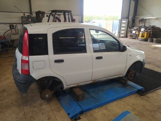 bontott FIAT PANDA Jobb első Ajtóhatároló
