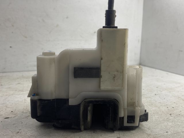 bontott FIAT PANDA Jobb első Ajtózár