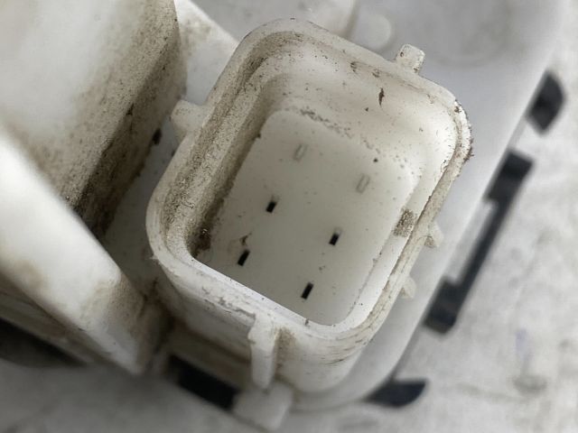 bontott FIAT PANDA Jobb első Ajtózár