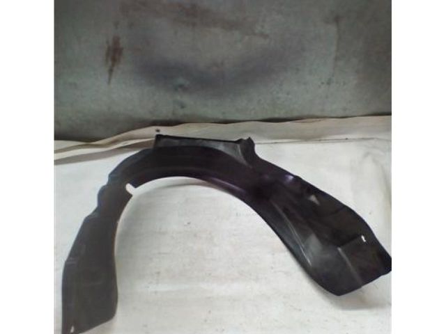bontott FIAT PANDA Jobb első Sárvédő Gumi