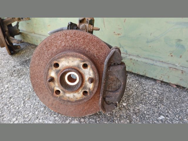 bontott FIAT PANDA Jobb Gólyaláb Csonkállvánnyal