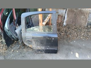 bontott FIAT PANDA Jobb hátsó Ajtó (Részeivel)