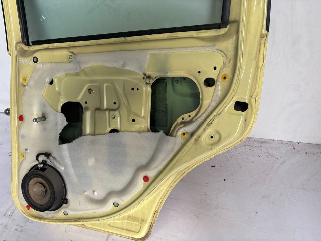 bontott FIAT PANDA Jobb hátsó Ajtó (Üres lemez)