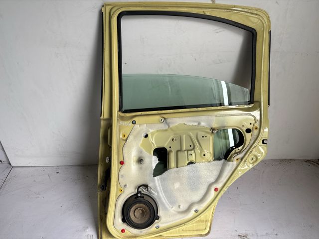 bontott FIAT PANDA Jobb hátsó Ajtó (Üres lemez)