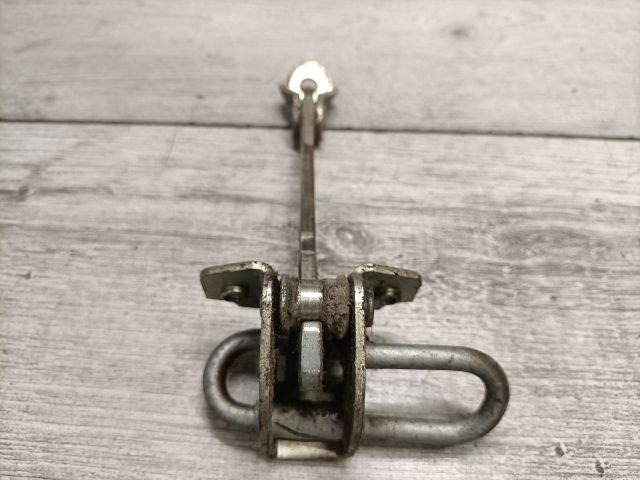 bontott FIAT PANDA Jobb hátsó Ajtóhatároló