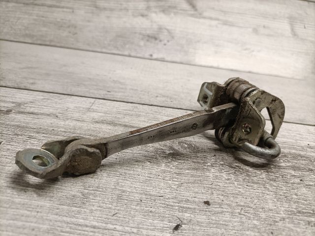 bontott FIAT PANDA Jobb hátsó Ajtóhatároló