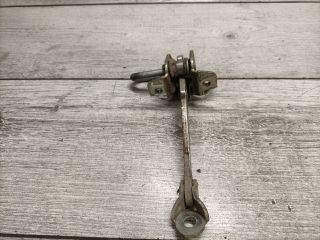 bontott FIAT PANDA Jobb hátsó Ajtóhatároló