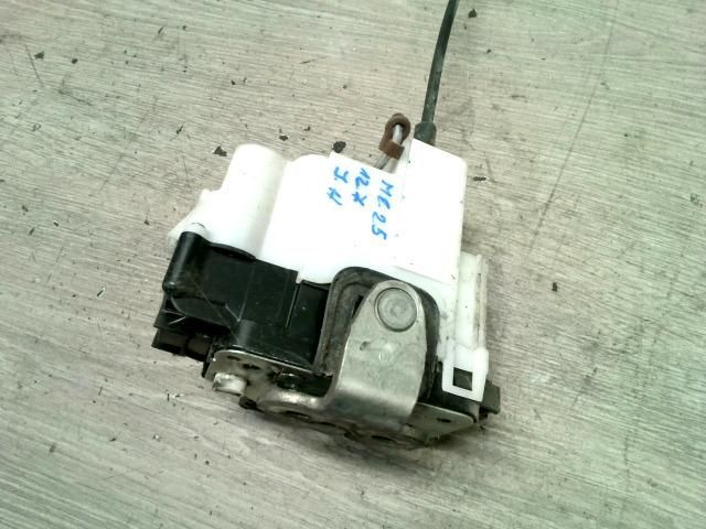 bontott FIAT PANDA Jobb hátsó Ajtózár