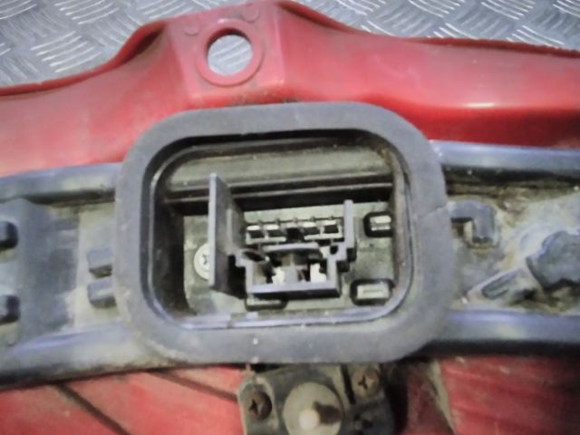 bontott FIAT PANDA Jobb Hátsó Lámpa