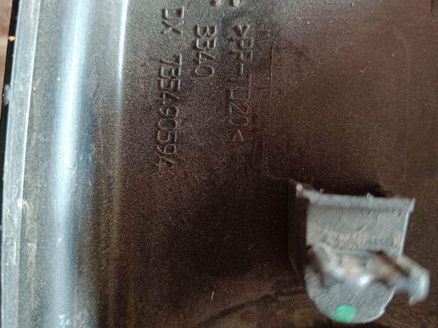 bontott FIAT PANDA Jobb Visszapillantó Tükör Előtti Burkolat