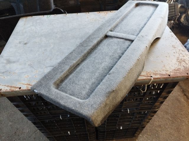 bontott FIAT PANDA Kalaptartó