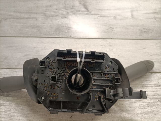 bontott FIAT PANDA Komplett Kormánykapcsoló (Bajuszkapcsoló)