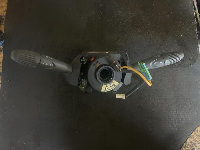 bontott FIAT PANDA Komplett Kormánykapcsoló (Bajuszkapcsoló)