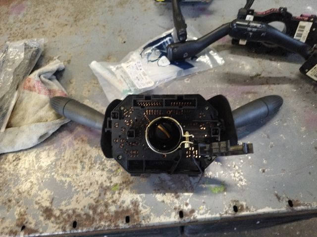 bontott FIAT PANDA Komplett Kormánykapcsoló (Bajuszkapcsoló)