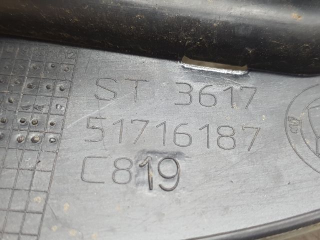 bontott FIAT PANDA Pótkerék Szerszámtartó