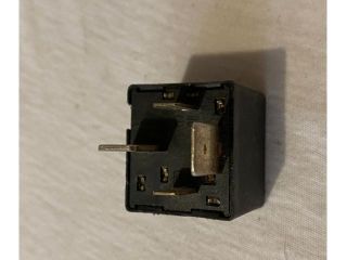 bontott FIAT PANDA Relé