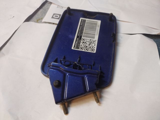 bontott FIAT PANDA Tankajtó