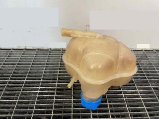 bontott FIAT PUNTO EVO Kiegyenlítő Tartály