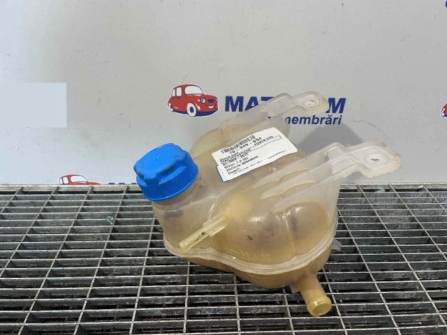 bontott FIAT PUNTO EVO Kiegyenlítő Tartály
