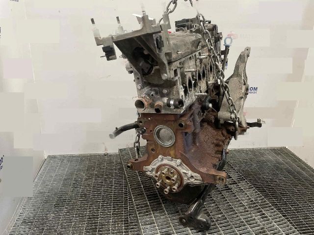 bontott FIAT PUNTO EVO Motor (Fűzött blokk hengerfejjel)