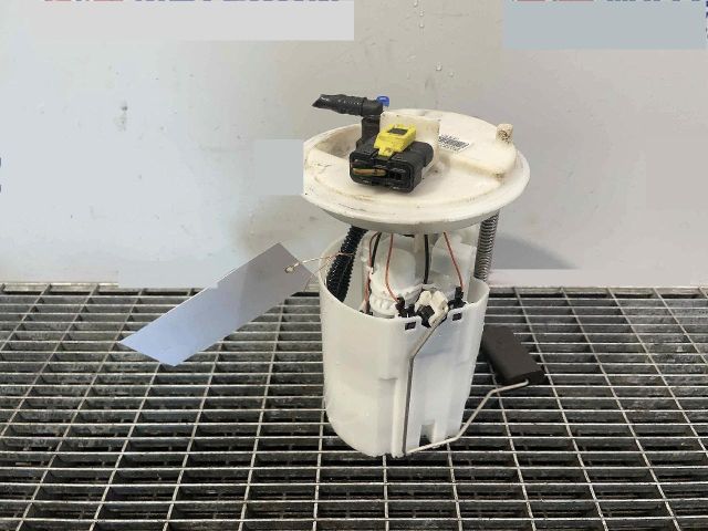 bontott FIAT PUNTO EVO Üzemanyag Szivattyú