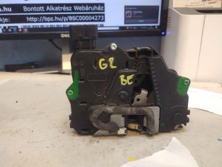 bontott FIAT PUNTO EVO Bal első Ajtózár